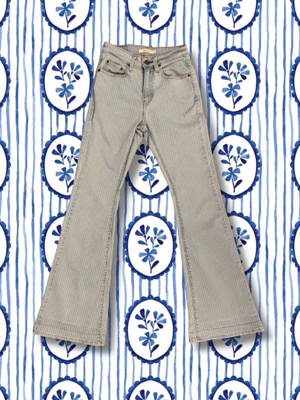 Women's Levi's Striped Jeans 726 Flare, size 25
